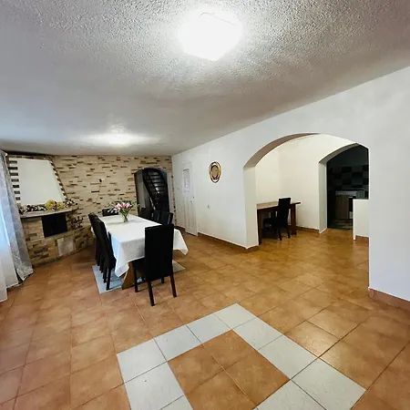Lodge Casa Ursu *